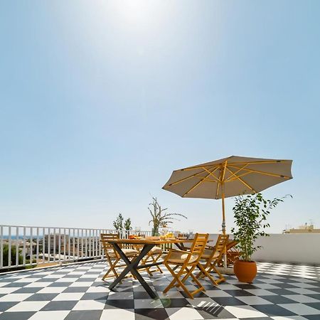 Luxurious Apartment With Big Sea View Terrace - Central Location Athens Exterior photo