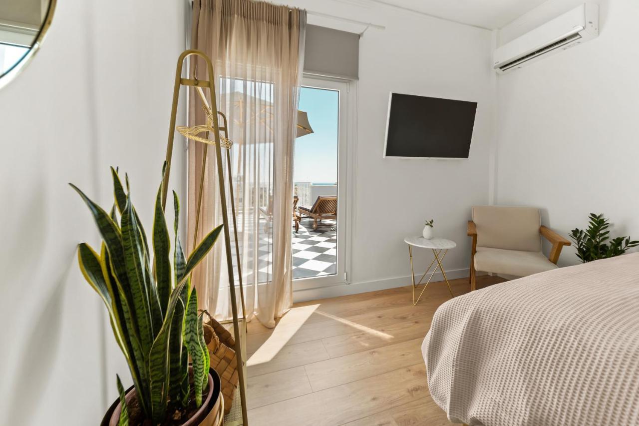 Luxurious Apartment With Big Sea View Terrace - Central Location Athens Exterior photo