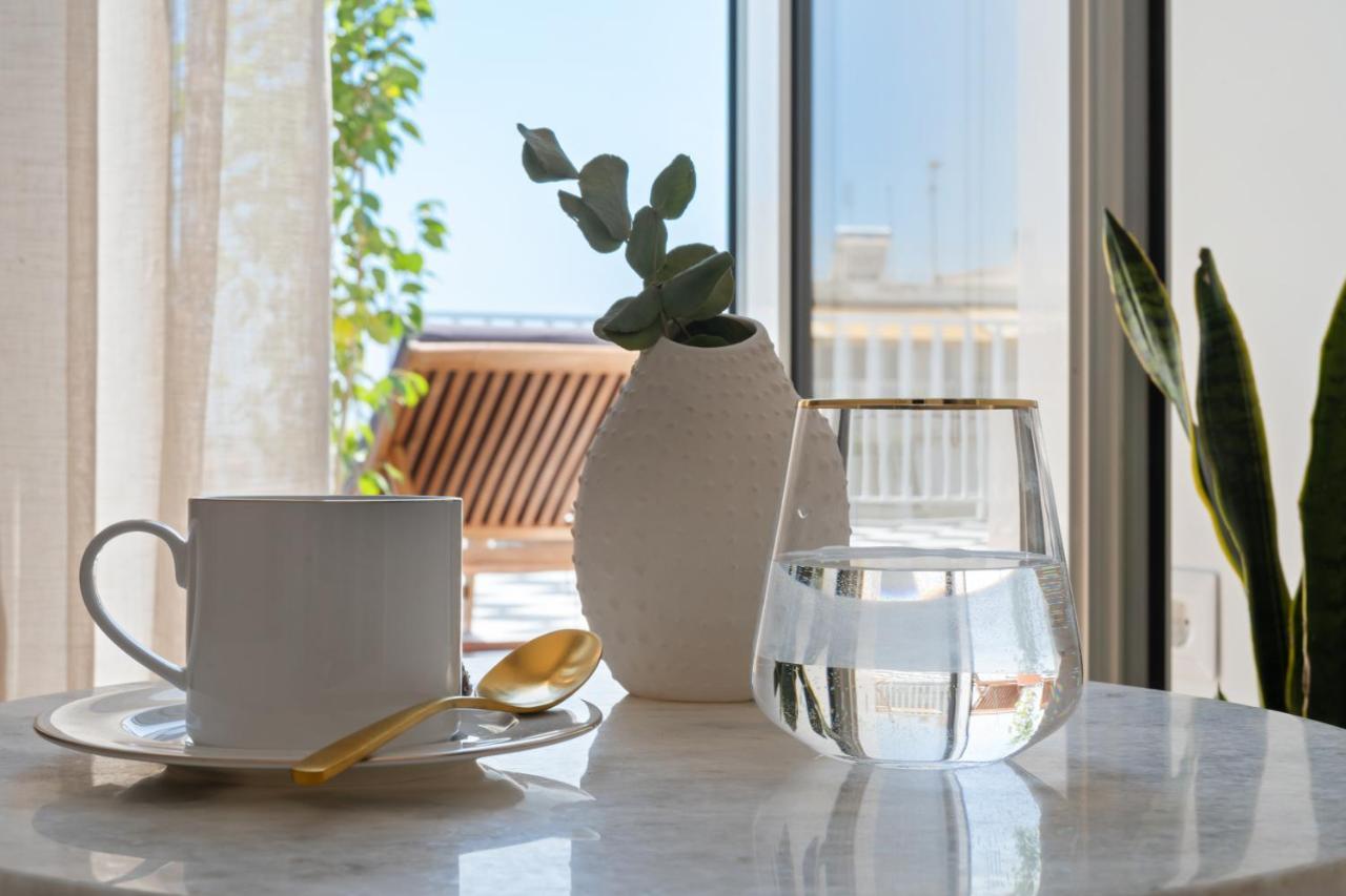 Luxurious Apartment With Big Sea View Terrace - Central Location Athens Exterior photo