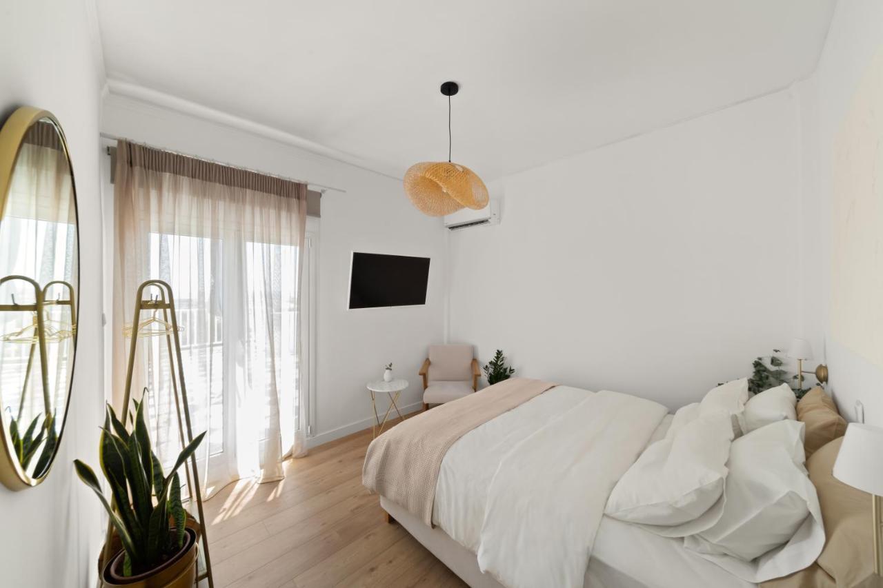 Luxurious Apartment With Big Sea View Terrace - Central Location Athens Exterior photo